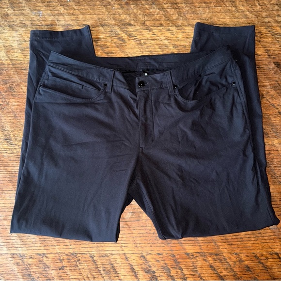 lululemon athletica size 38 Black Dress Pants ABC - Picture 2 of 6